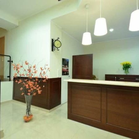 Hotel Iskra Rzeszów Esterno foto