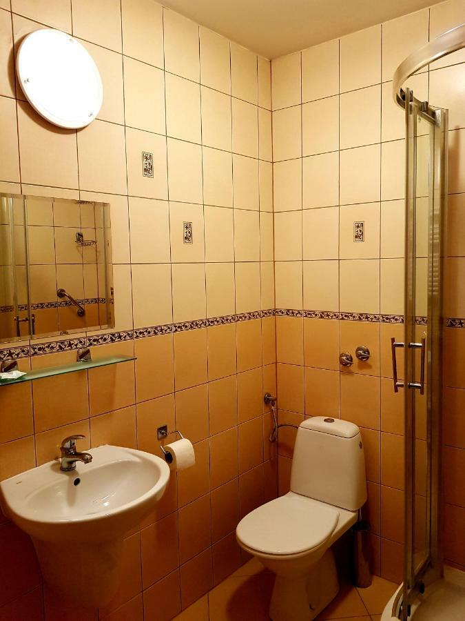 Hotel Iskra Rzeszów Esterno foto